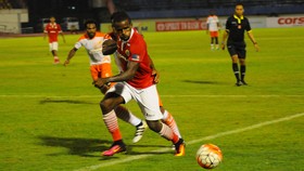 Greg Nwokolo Kecam Aturan Pembatasan Usia: Enggak Masuk Akal