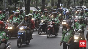 Tak Ditanggapi Manajemen, Pengemudi Gojek Minta Bantuan Ahok
