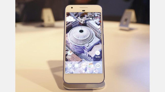 "ponsel Pixel sudah tak diragukan lagi keamanannya sama dengan iPhone," klaim bos keamanan Android, Adrian Ludwig.