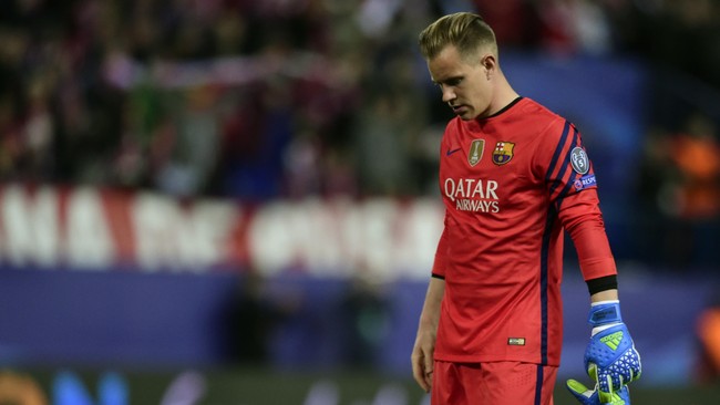 Bayern Munchen dilaporkan tertarik mendatangkan kiper Barcelona, Marc-Andre ter Stegen, untuk jadi kiper masa depan mereka.