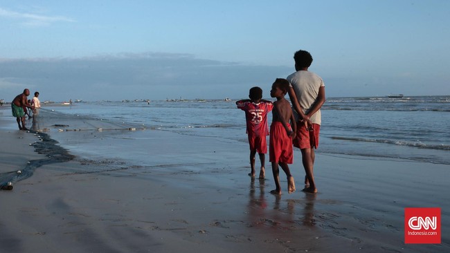 Papua sudah punya hubungan dengan dunia luar sejak masa lalu. Kebudayaan apa saja yang pernah mampir ke Papua?