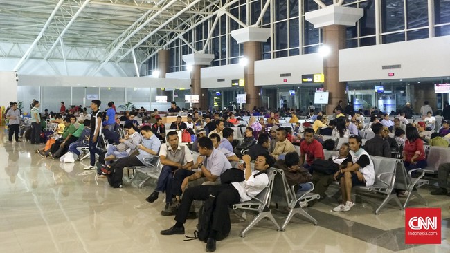 Dari total pendapatan pada Januari-Desember 2016 sebesar Rp6,65 triliun, bisnis nonaeronautika hanya menyumbang sebesar Rp2,62 triliun.