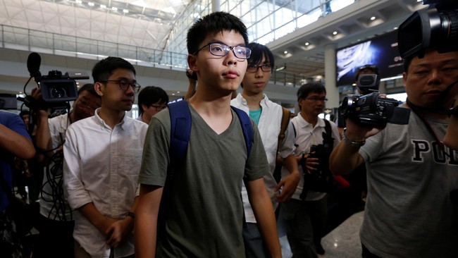 Pengadilan tertinggi Hong Kong memutuskan secara bulat untuk membebaskan tiga aktivis pro-demokrasi, termasuk tokoh gerakan pemuda, Joshua Wong.