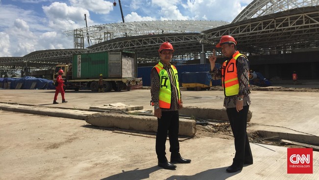 Dibandingkan tahun lalu, belanja modal kali ini turun. Karena, puncak ekspansi terjadi tahun lalu, yaitu pembangunan terminal 3 Soekarno-Hatta.