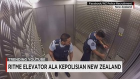 Video Viral Pilihan Connected