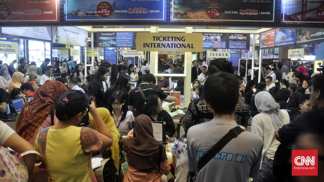 Meski gencar mempromosikan destinasi wisata dalam negeri, lebih banyak pengunjung yang mengincar tiket murah ke luar negeri di Garuda Travel Fair 2.