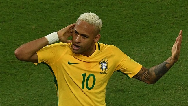 Neymar belum memikirkan untuk melanjutkan petualangannya di kompetisi Eropa jika selesai kontraknya di Barcelona pada 2021 mendatang.