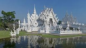 Kuil Putih di Thailand Kini Pasang Tarif Masuk