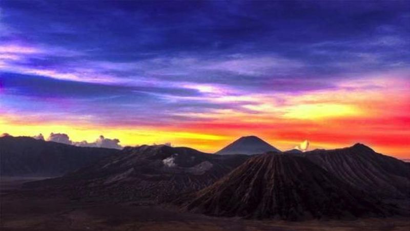 Menteri Pariwisata Arief Yahya tengah berpromosi membangun 10 top destinasi atau 10 Bali Baru