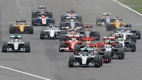 Ecclestone: F1 Butuh Lebih Banyak Tabrakan