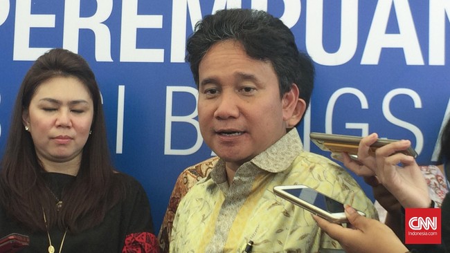 Bank Indonesiamemperkirakan kenaikkan tarif listrik bisa menyumbang 0,8-1 persen terhadap Indeks Harga Konsumen (IHK).