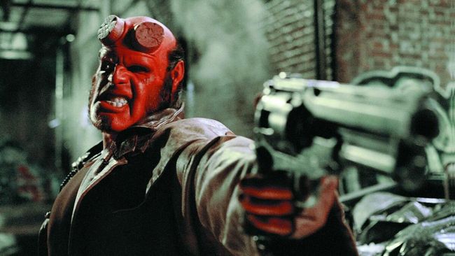 Ron Perlman sang pemeran sosok 'setan merah bertanduk' dari neraka sudah putus asa karena tim produksi tak pernah membicarakan itu lagi.