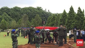 Pemakaman Maulwi Saelan Berlangsung Khidmat