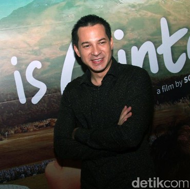 Ngakak... Mas-mas Pede Nge-Vlog Sapa Ari Wibowo, Ujungnya Diomelin!