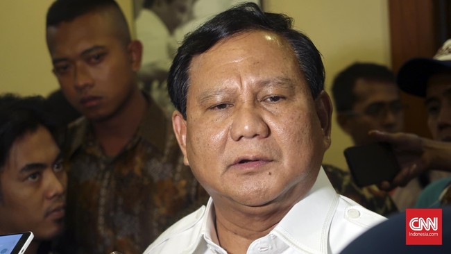 Prabowo menyebut 1 persen populasi menguasai 80 persen tanah di Indonesia, dan masyarakat lengah terhadap para elite yang terus mengeruk keuntungan pribadi.