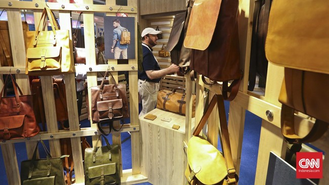Trade Expo Indonesia (TEI) 2017 pada hari ketiga dan keempat (13 dan 14 Oktober 2017) diproyeksi menghasilkan kontrak dagang internasional US$52,35 Juta.