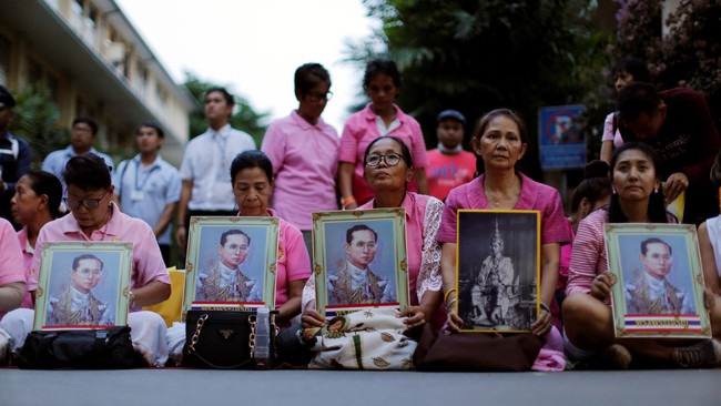 Perdana Menteri Thailand meminta pusat hiburan di Thailand yang menjadi tujuan wisatawan untuk menurunkan tensi hingar bingarnya selama sebulan.