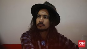 Profil Ello, dari Solois Hingga Jadi Vokalis Terbaru Dewa 19
