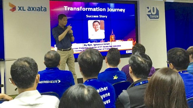 Melalui akun fanpage Facebook yang dikelola sendiri usai tak lagi menjadi Menteri Perhubungan, Jonan menyebut dirinya pagi tadi memberikan kuliah di XL Axiata.