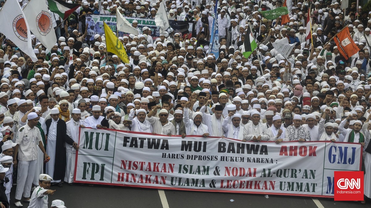 Polemik Al Maidah dan Unjuk Rasa Anti-Ahok