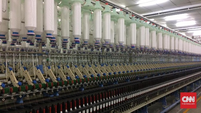 Direktur Keuangan PT Sri Rejeki Isman (Sritex) Weilly Salam mengatakan industri tekstil memang sedang tidak baik-baik saja imbas konflik Rusia-Ukraina.