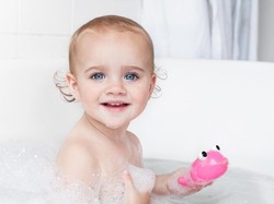 25 Nama Bayi Perempuan Modern dan Artinya, Berawalan Huruf A-Z