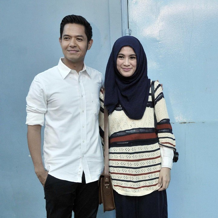 Tetap romantis walau udah punya dua anak, kenapa nggak? (Foto: Ismail/detikHOT)