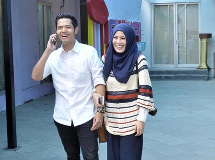 Saran Dude Harlino agar Para Suami Lebih Peka pada Istri