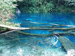 Wisata Danau Kaco, Pancaran Cahaya dari Intan Raja Gagak yang Melegenda