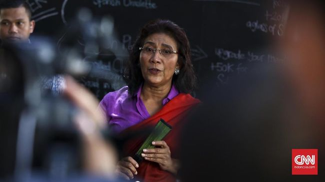 Tekad Menteri Susi di Tengah Kepungan Pencuri Ikan Pada dua tahun kepemimpinan Jokowi, pemerintah menyebut kesejahteraan nelayan meningkat karena perbaikan tata kelola perikanan dari eksploitatif ke inovatif.