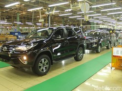 Benarkah Fortuner-Innova Mau Dikasih Diskon PPnBM Juga?