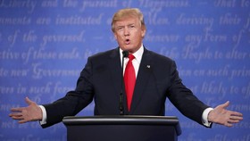 Sehari Jelang Pemilu, Donald Trump Hina Musik Hip Hop