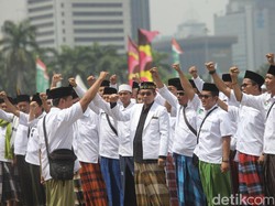 18 Puisi Hari Santri Nasional Menyentuh Hati