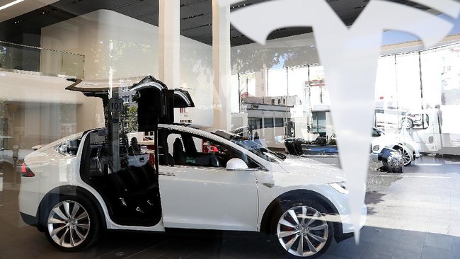 NextEv asal China berambisi besar untuk menjual mobil listrik untuk bersaing dengan Tesla Model X di Amerika Serikat.