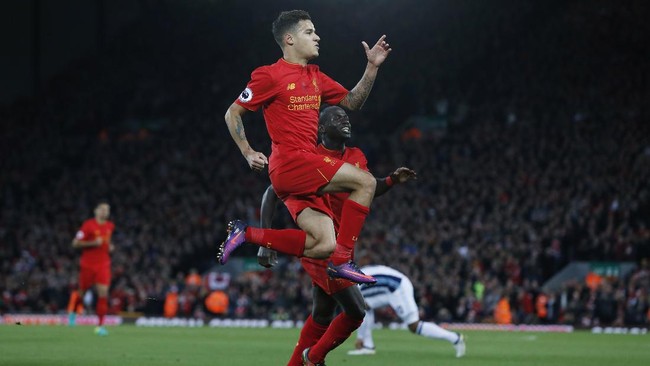 Dominasi permainan sudah ditunjukkan Liverpool sejak awal babak pertama. The Reds membuka keunggulan pada menit ke-21 lewat gol Sadio Mane.
