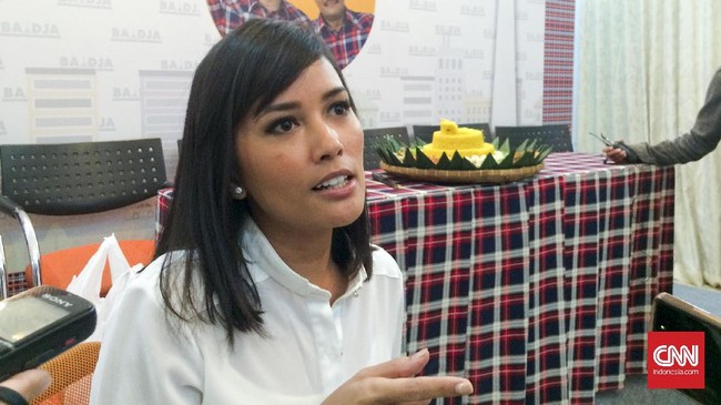 Titi Rajo Bintang diangkat jadi salah satu juru bicara tim pemenangan Ahok-Djarot. Sebelum dia, Sophia Latjuba telah lebih dulu ditunjuk jadi jubir.