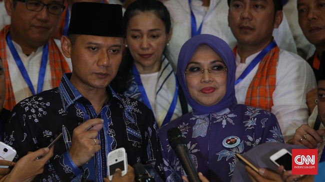 Sejumlah masalah yang belum diselesaikan adalah sulitnya mendapatkan pekerjaan, menurunnya daya beli masyarakat, dan masyarakat yang belum sejahtera.
