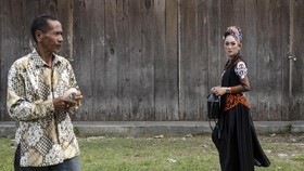 Yulia, Harapan Regenerasi Kesenian Ronggeng