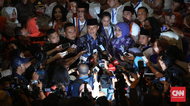 Menurut Agus, latar belakang dan pengalamannya sebagai tentara bisa menjadi modal yang sangat berguna untuk memimpin Jakarta.