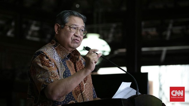 Susilo Bambang Yudhoyono mengatakan jika ia masih punya kekuasaan sekarang, barangkali yang memberitakan ia punya Rp9 triliun sudah ketakutan.