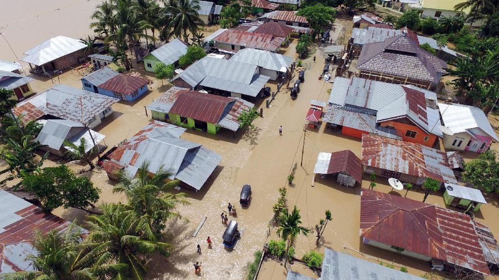 Banjir Bandang Terjang Gorontalo Utara, Ratusan Rumah Tertimbun Lumpur