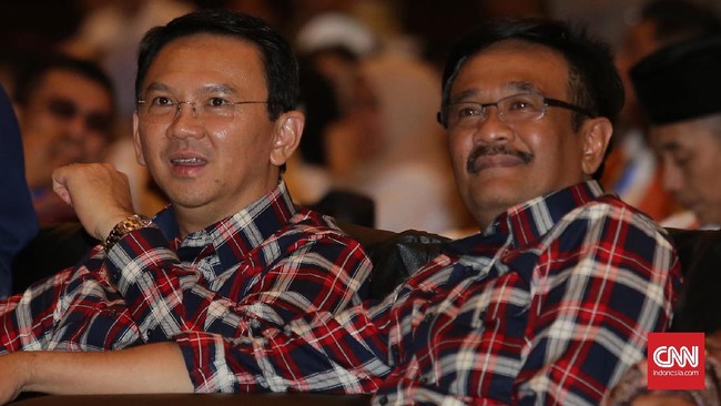 Dugaan penistaan agama dan demonstrasi pekan lalu berpotensi menggoyang massa mengambang, yang turut menentukan apakah mereka akan memilih Ahok atau tidak.