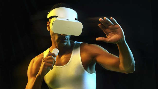Xiaomi Mi VR mengusung sensor pergerakan yang ditanam di dalamnya dan dibanderol sekitar Rp377 ribu.