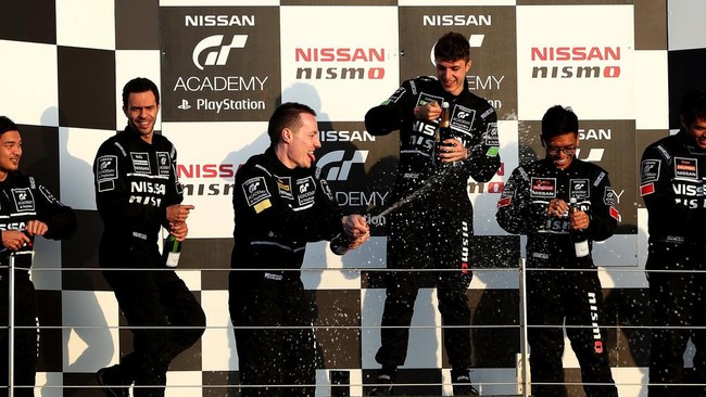 Aditya Indera menjadi pebalap runner up best driver menyisihkan finalis asal Australia, Thailand, Filipina, Afrika Utara di Silverstone, Inggris.