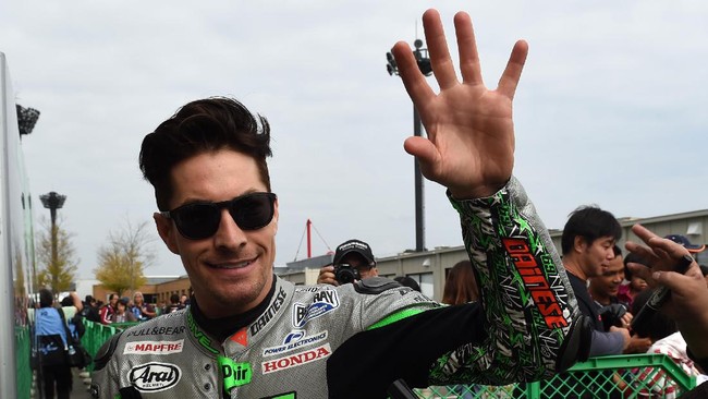 Mantan juara dunia MotoGP, Nicky Hayden tak dapat diselamatkan setelah tertabrak mobil saat bersepeda di pesisir Italia pada lima hari lalu.
