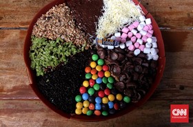 5 Camilan yang Cocok Saat Lembur, Tinggal Pesan di GrabFood