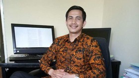 Terkendala Biaya, Tak Surut Langkah Jadi Pengacara