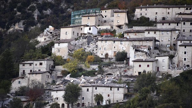 Potret Italia Pasca Gempa Terbesar dalam Tiga Dekade