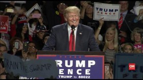 Pendukung Trump Desak FBI Ungkap Skandal Email Clinton