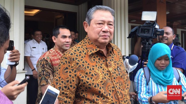 Nachrowi Ramli mengatakan kemungkinan besar SBY akan mampir untuk melihat agenda nonton bareng yang diadakan di Wisma Proklamasi 41.
